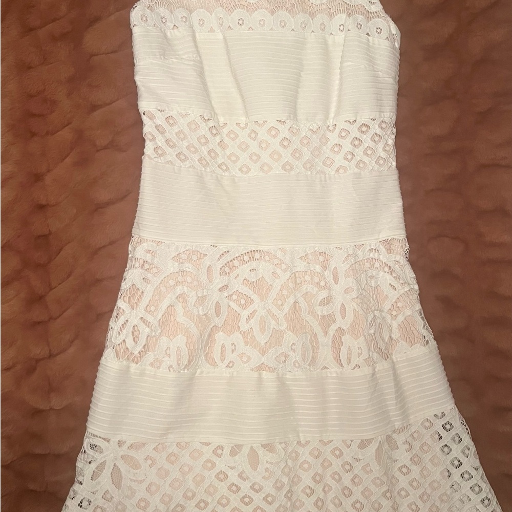 Elegant White Lace Dress